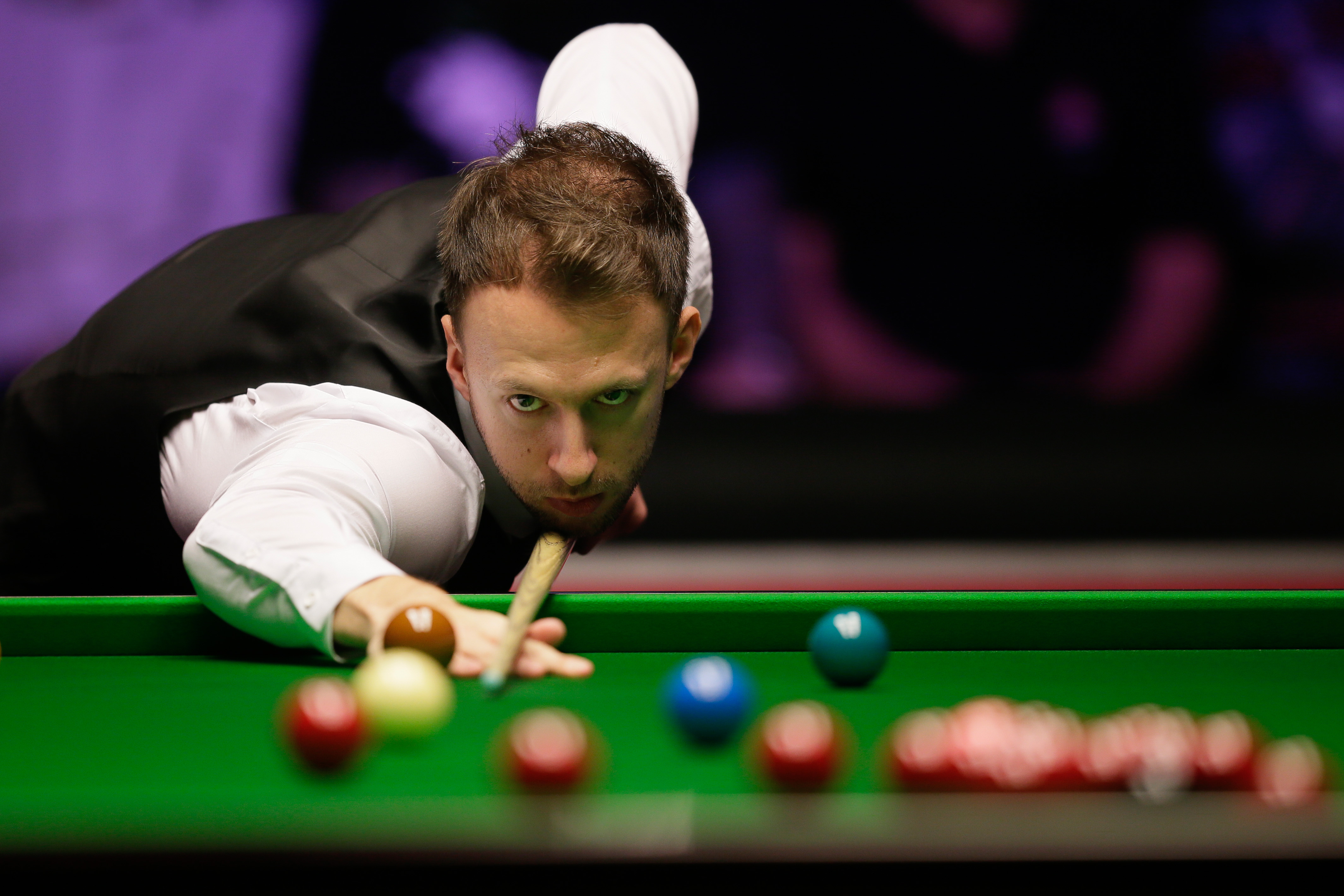 让人得以窥 让人得以窥