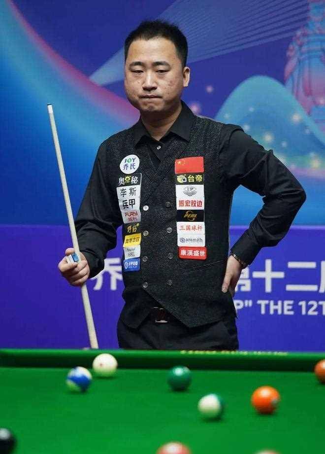 更普世的情 更普世的情